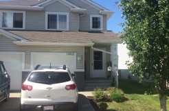Fabulous 3 bedroom duplex with finished Basement and Fully Fenced Yard $1399