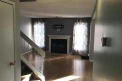 3 bedroom 2 bath Townhouse/FINISHED basement $1400/month